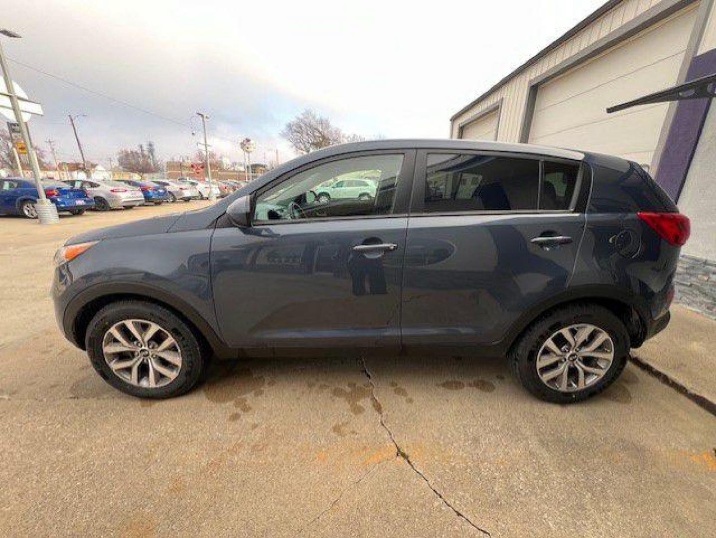 2016 BLUE KIA SPORTAGE LX (KNDPB3AC2G7) with an 2.4L engine, Automatic transmission, located at 1100 W. Sheridan Ave., Shenandoah, 51601, (712) 246-1600, 40.765678, -95.388817 - Photo#2