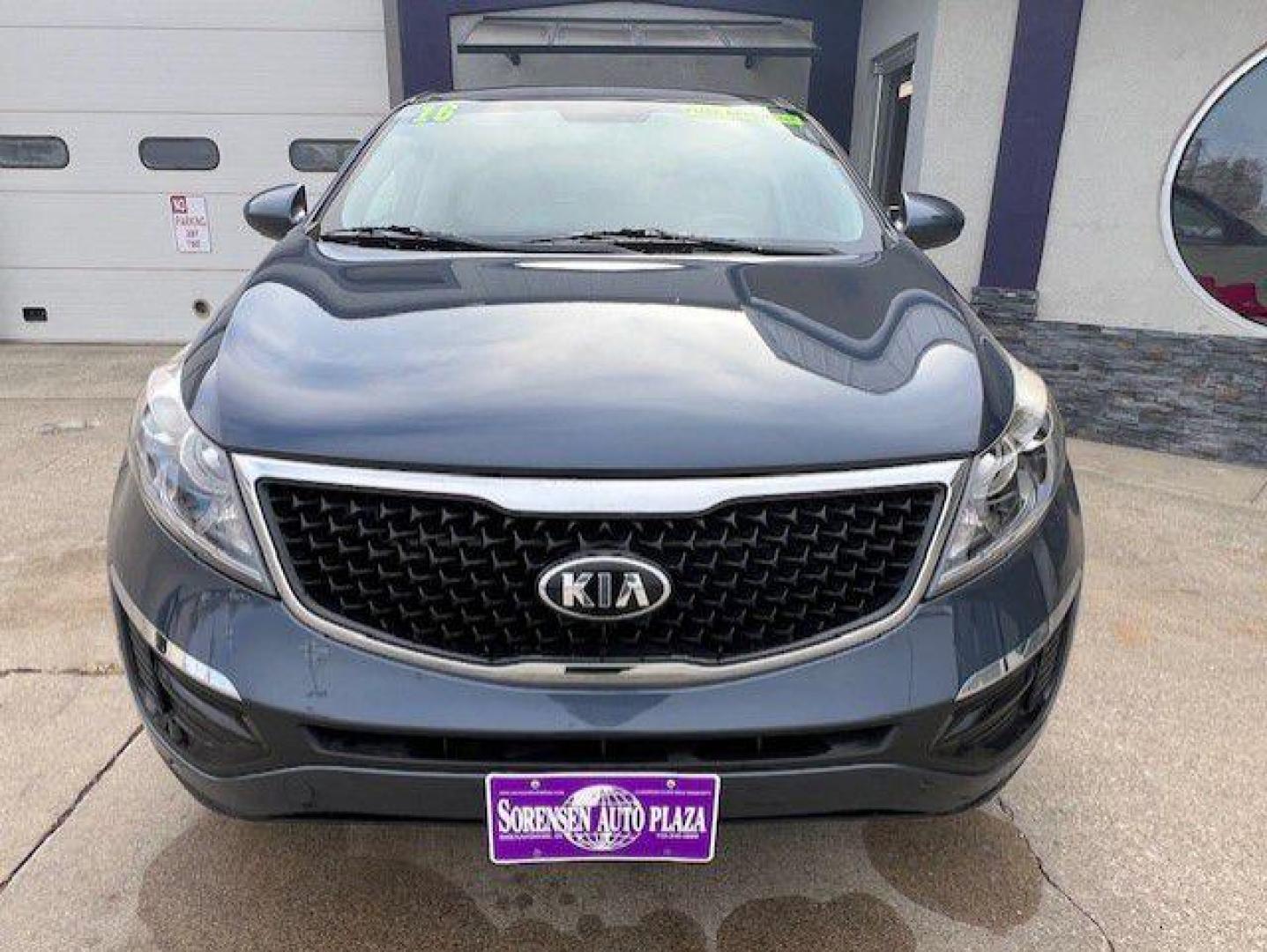 2016 BLUE KIA SPORTAGE LX (KNDPB3AC2G7) with an 2.4L engine, Automatic transmission, located at 1100 W. Sheridan Ave., Shenandoah, 51601, (712) 246-1600, 40.765678, -95.388817 - Photo#4