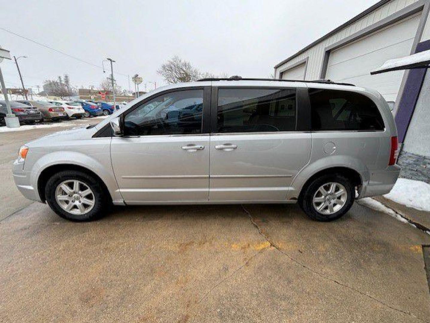 2010 SILVER CHRYSLER TOWN and COUNTRY TOURING PLUS (2A4RR8DX8AR) with an 4.0L engine, Automatic transmission, located at 1100 W. Sheridan Ave., Shenandoah, 51601, (712) 246-1600, 40.765678, -95.388817 - Photo#2