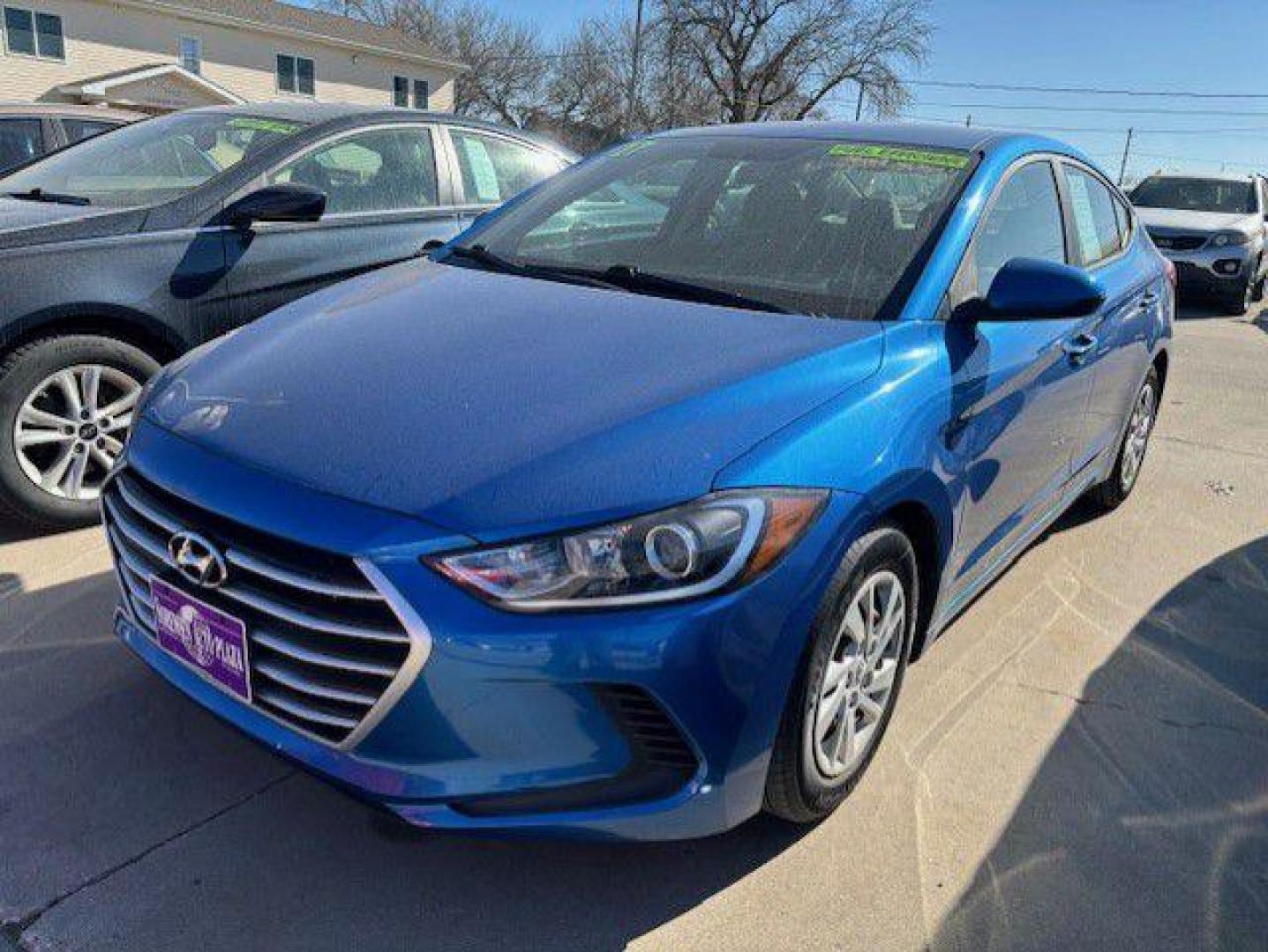 2017 BLUE HYUNDAI ELANTRA SE (5NPD74LF4HH) with an 2.0L engine, 6-Speed Manual transmission, located at 1100 W. Sheridan Ave., Shenandoah, 51601, (712) 246-1600, 40.765678, -95.388817 - Photo#0