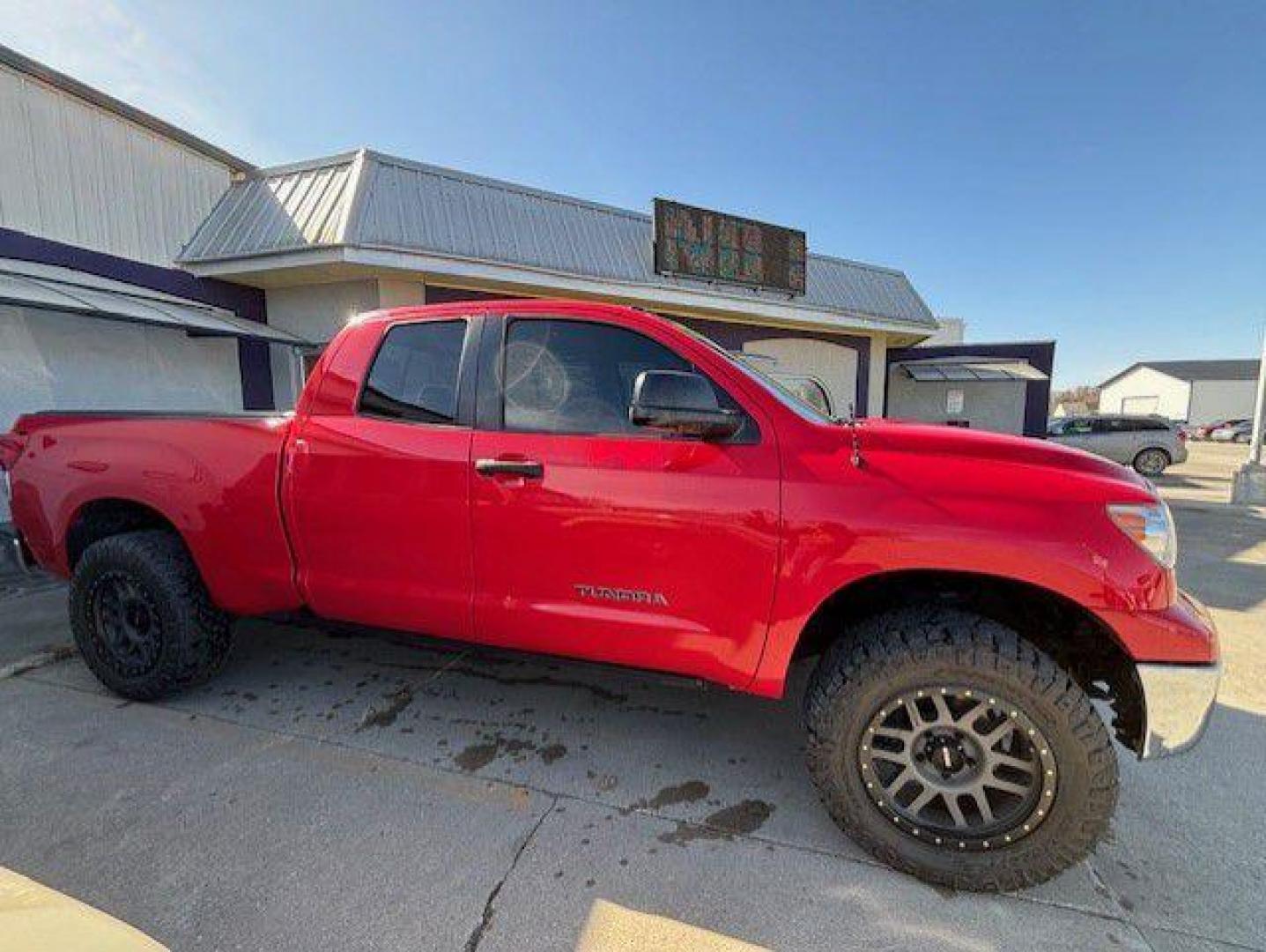 2012 RED TOYOTA TUNDRA DOUBLE CAB SR5 (5TFUM5F14CX) with an 4.6L engine, Automatic transmission, located at 1100 W. Sheridan Ave., Shenandoah, 51601, (712) 246-1600, 40.765678, -95.388817 - Photo#6