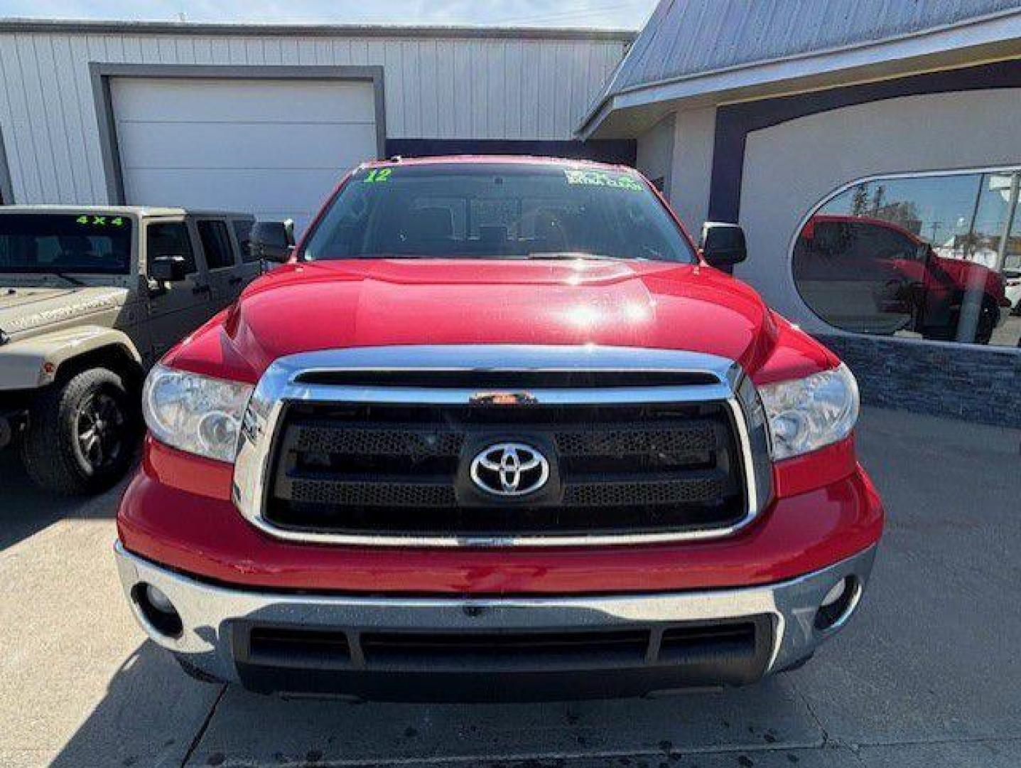 2012 RED TOYOTA TUNDRA DOUBLE CAB SR5 (5TFUM5F14CX) with an 4.6L engine, Automatic transmission, located at 1100 W. Sheridan Ave., Shenandoah, 51601, (712) 246-1600, 40.765678, -95.388817 - Photo#7