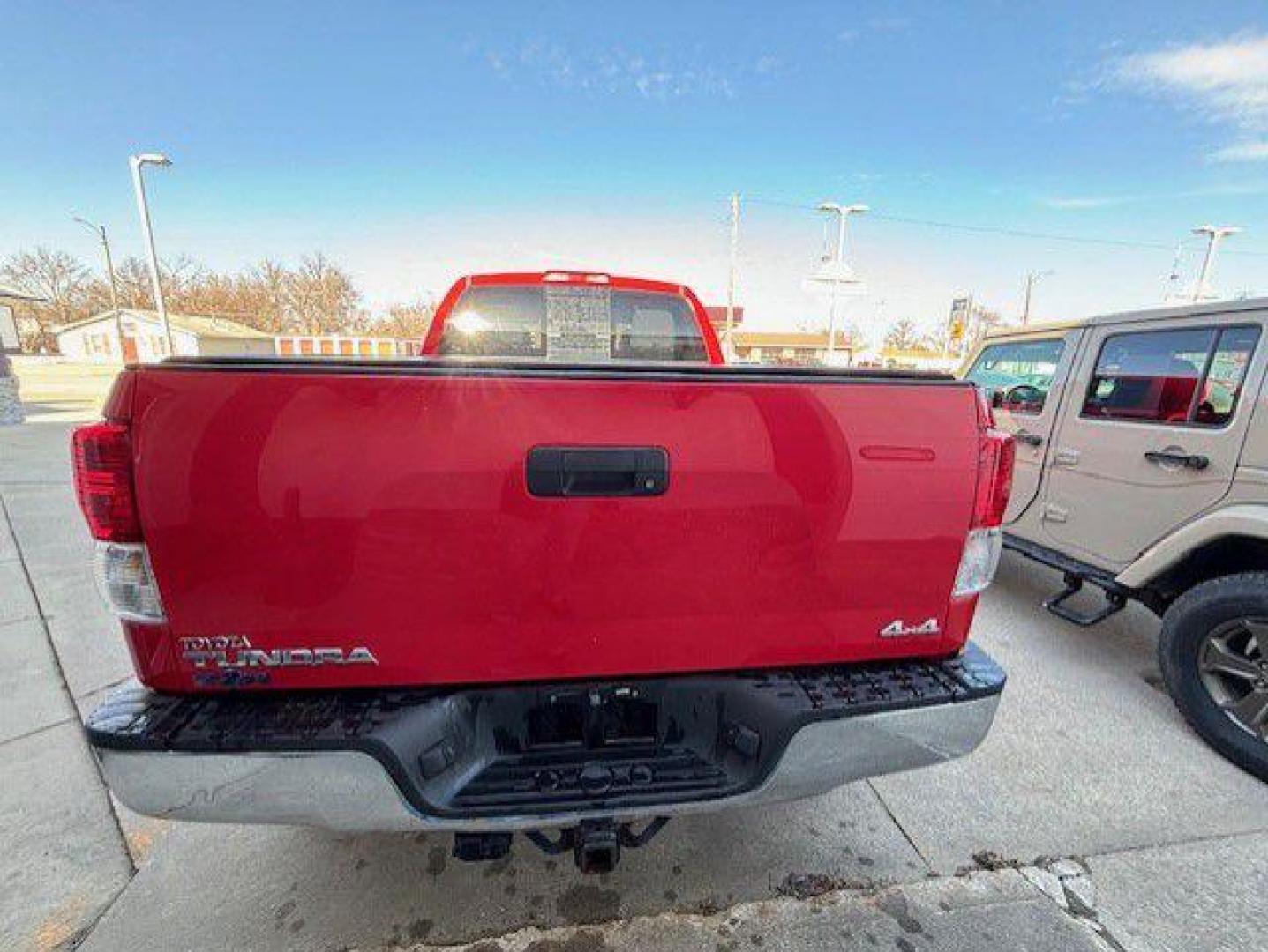 2012 RED TOYOTA TUNDRA DOUBLE CAB SR5 (5TFUM5F14CX) with an 4.6L engine, Automatic transmission, located at 1100 W. Sheridan Ave., Shenandoah, 51601, (712) 246-1600, 40.765678, -95.388817 - Photo#8