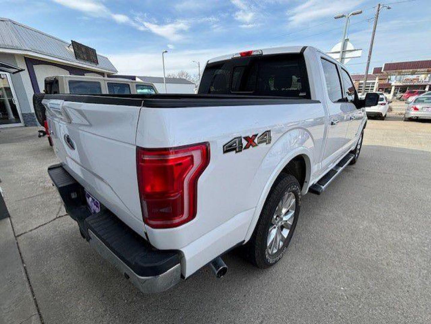 2017 WHITE FORD F150 SUPERCREW (1FTEW1EP1HK) with an 2.7L engine, Automatic transmission, located at 1100 W. Sheridan Ave., Shenandoah, 51601, (712) 246-1600, 40.765678, -95.388817 - Photo#1