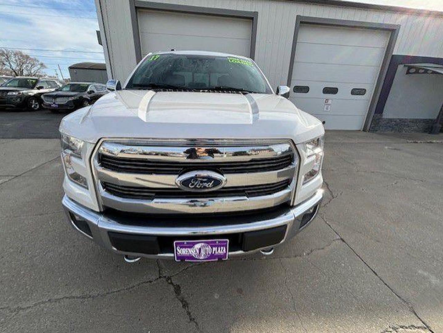 2017 WHITE FORD F150 SUPERCREW (1FTEW1EP1HK) with an 2.7L engine, Automatic transmission, located at 1100 W. Sheridan Ave., Shenandoah, 51601, (712) 246-1600, 40.765678, -95.388817 - Photo#7