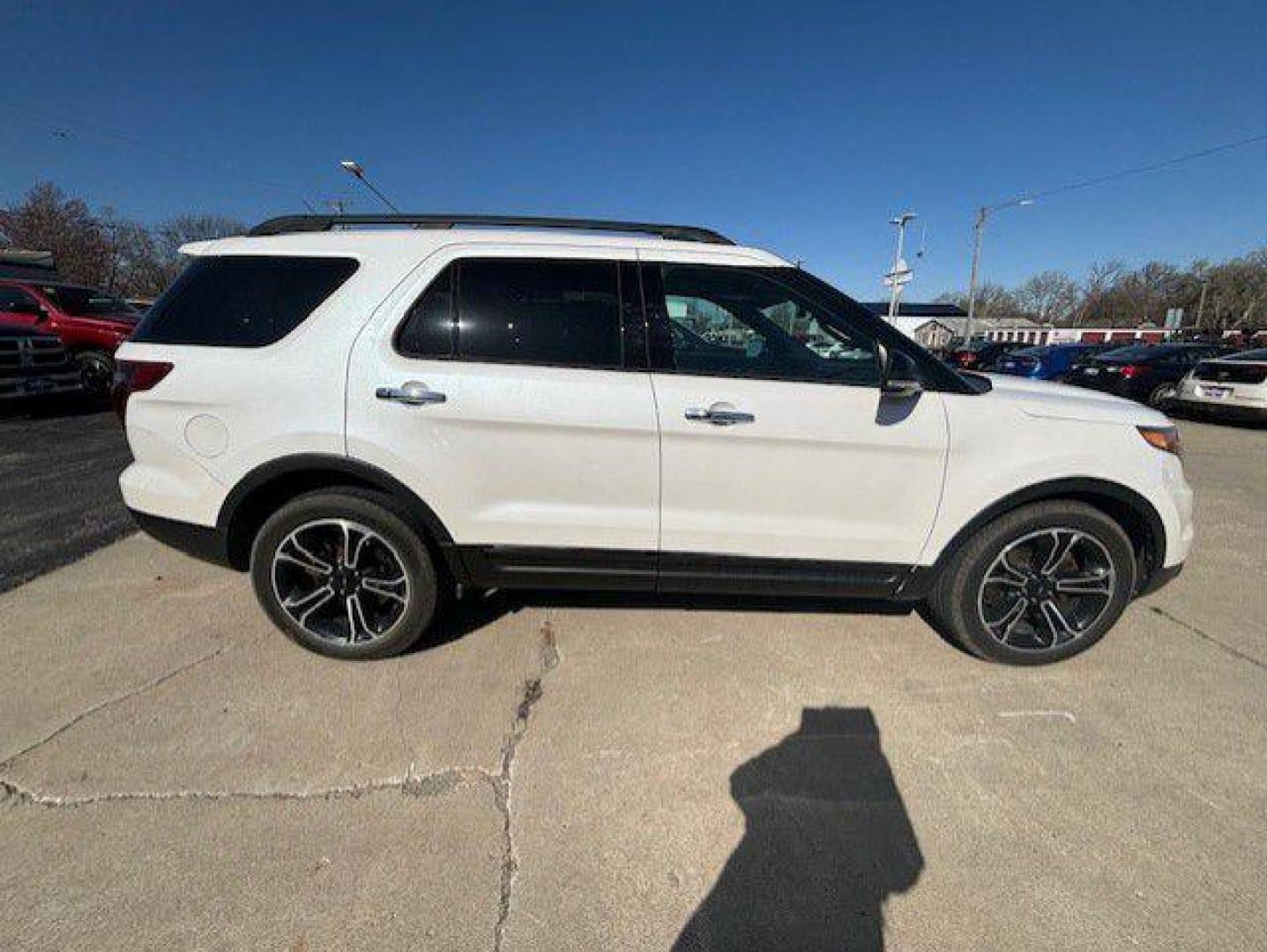 2014 WHITE FORD EXPLORER SPORT (1FM5K8GT0EG) with an 3.5L engine, Automatic transmission, located at 1100 W. Sheridan Ave., Shenandoah, 51601, (712) 246-1600, 40.765678, -95.388817 - Photo#7