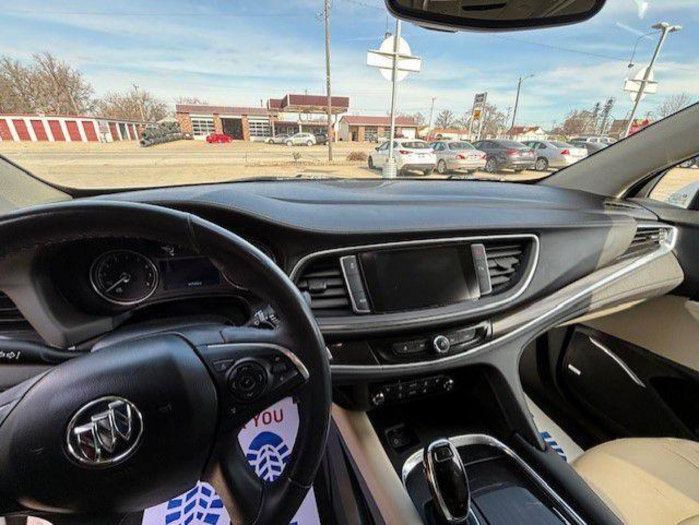 2020 WHITE BUICK ENCLAVE ESSENCE (5GAERBKW5LJ) with an 3.6L engine, Automatic transmission, located at 1100 W. Sheridan Ave., Shenandoah, 51601, (712) 246-1600, 40.765678, -95.388817 - Photo#4