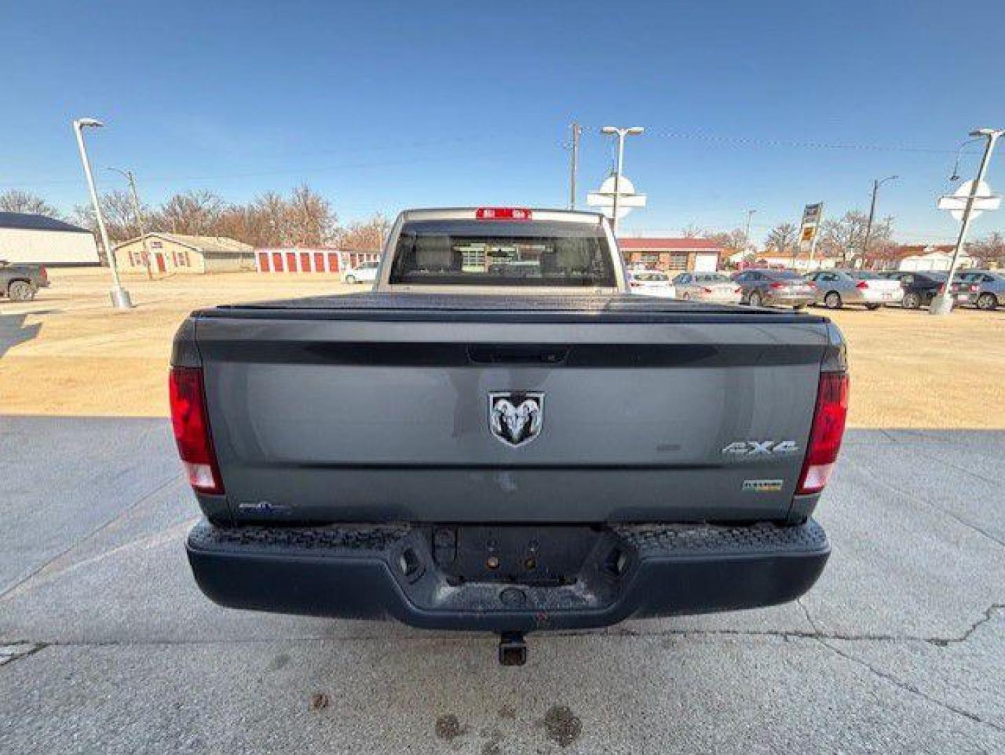 2012 GRAY DODGE RAM 1500 ST (1C6RD7KP0CS) with an 4.7L engine, Automatic transmission, located at 1100 W. Sheridan Ave., Shenandoah, 51601, (712) 246-1600, 40.765678, -95.388817 - Photo#9