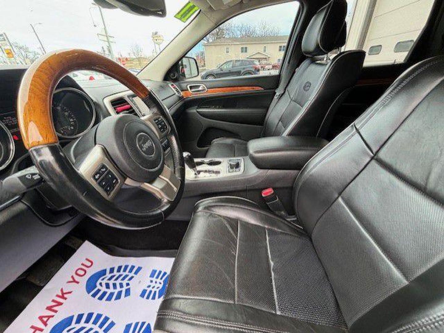 2011 SILVER JEEP GRAND CHEROKEE OVERLAND (1J4RR6GTXBC) with an 5.7L engine, Automatic transmission, located at 1100 W. Sheridan Ave., Shenandoah, 51601, (712) 246-1600, 40.765678, -95.388817 - Photo#3