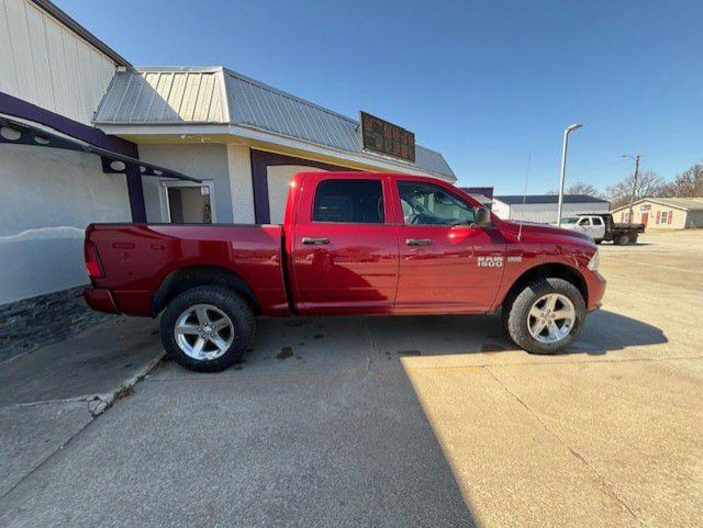 2014 MAROON RAM 1500 TRADESMAN (1C6RR7KT6ES) with an 5.7L engine, Automatic transmission, located at 1100 W. Sheridan Ave., Shenandoah, 51601, (712) 246-1600, 40.765678, -95.388817 - Photo#5