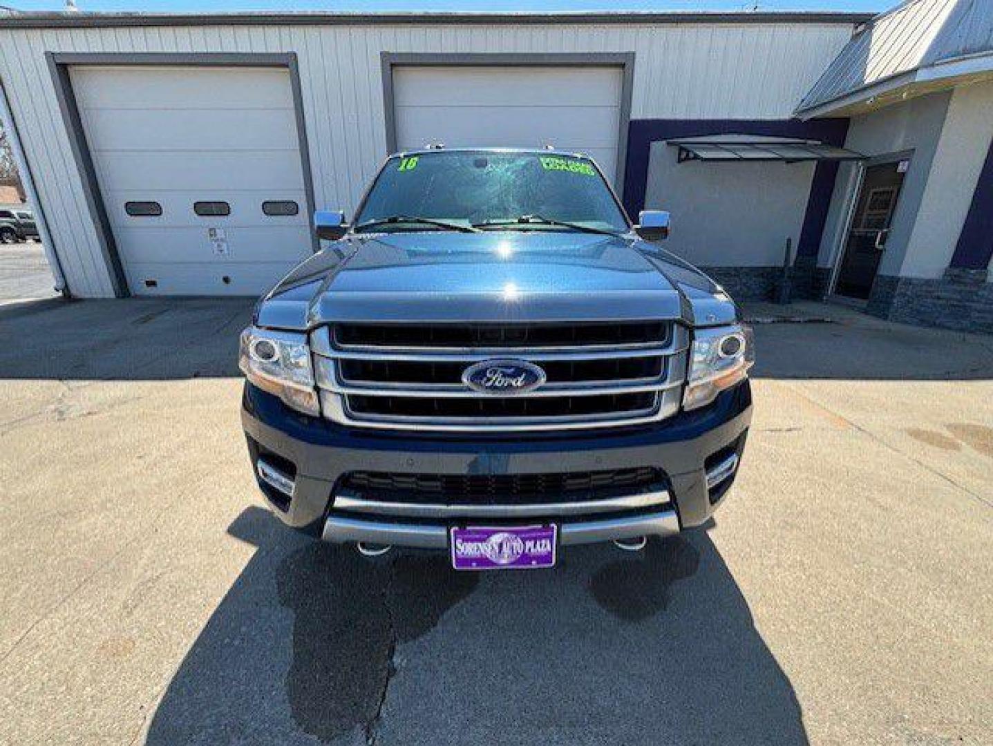 2016 BLUE FORD EXPEDITION PLATINUM (1FMJU1MT4GE) with an 3.5L engine, Automatic transmission, located at 1100 W. Sheridan Ave., Shenandoah, 51601, (712) 246-1600, 40.765678, -95.388817 - Photo#9