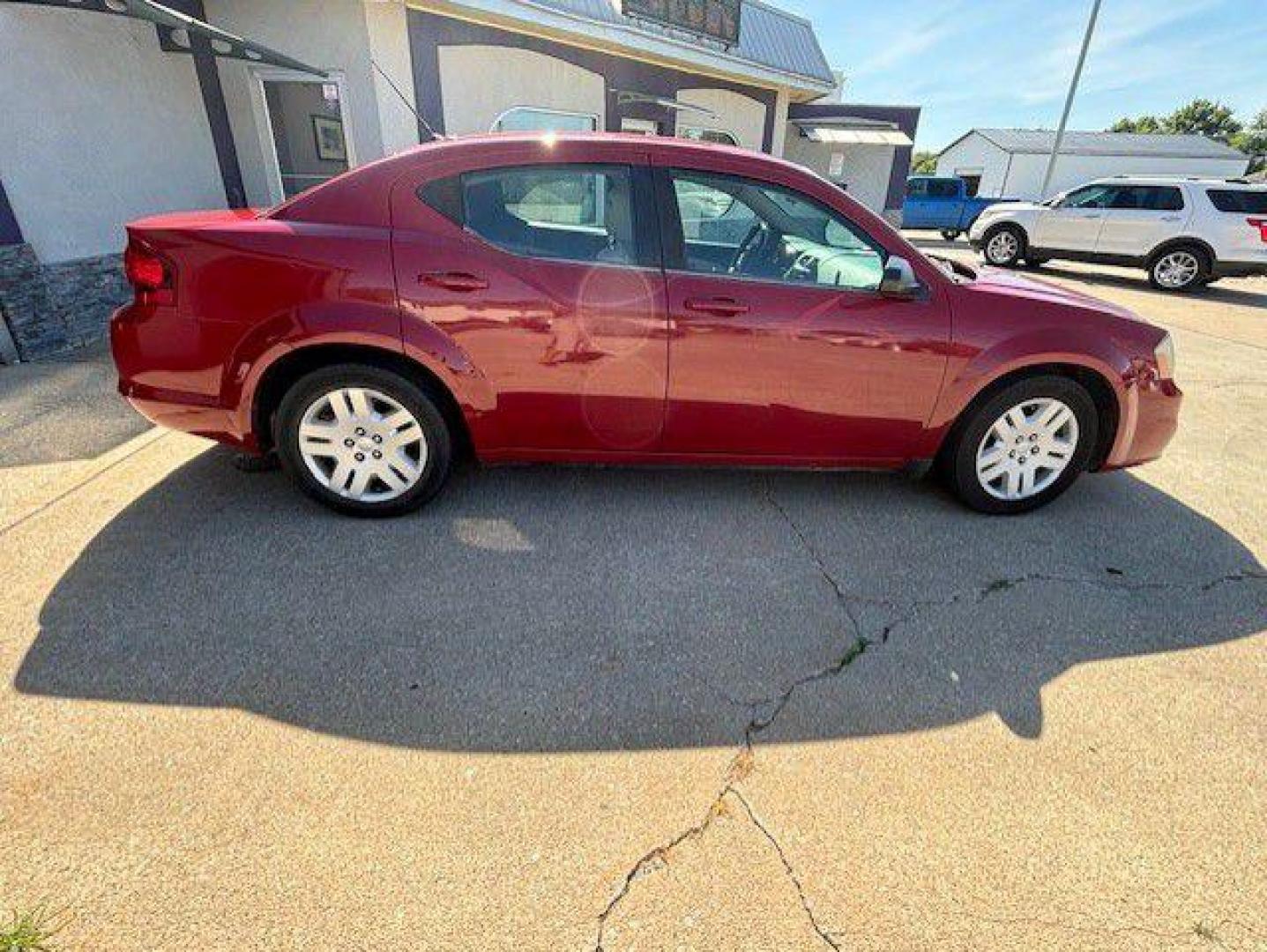 2012 RED DODGE AVENGER SE (1C3CDZABXCN) with an 2.4L engine, Automatic transmission, located at 1100 W. Sheridan Ave., Shenandoah, 51601, (712) 246-1600, 40.765678, -95.388817 - Photo#4