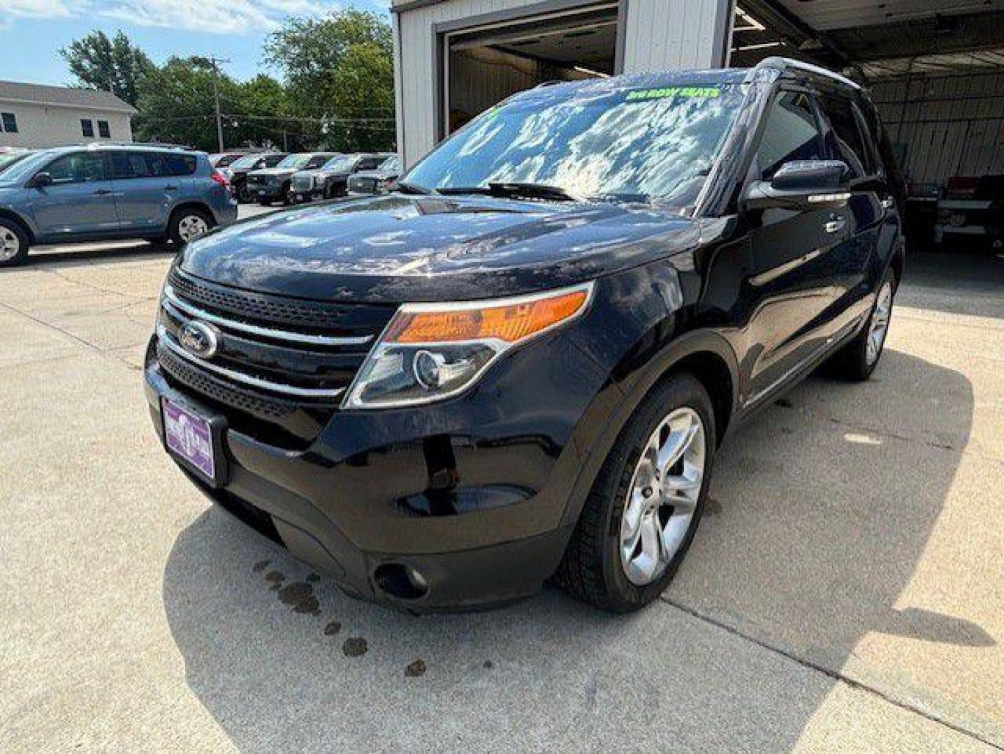 2014 BROWN FORD EXPLORER LIMITED (1FM5K8F88EG) with an 3.5L engine, Automatic transmission, located at 1100 W. Sheridan Ave., Shenandoah, 51601, (712) 246-1600, 40.765678, -95.388817 - Photo#0