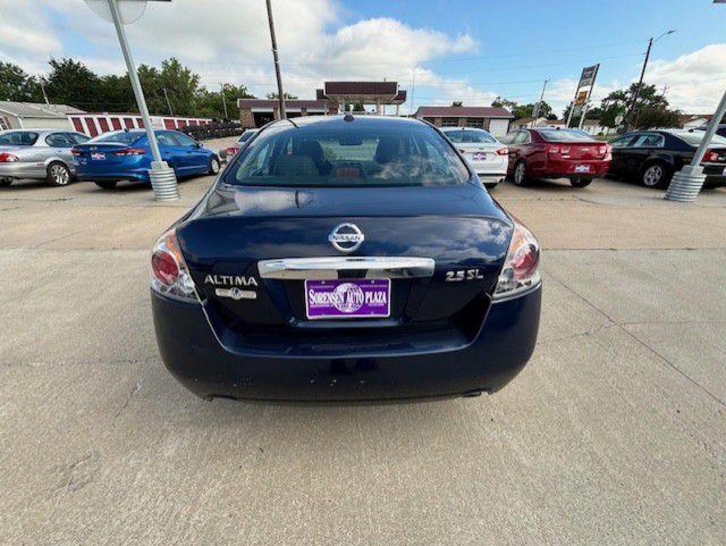 2012 BLUE NISSAN ALTIMA BASE (1N4AL2AP4CC) with an 2.5L engine, Continuously Variable transmission, located at 1100 W. Sheridan Ave., Shenandoah, 51601, (712) 246-1600, 40.765678, -95.388817 - Photo#2