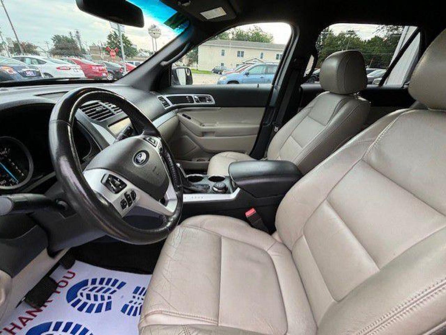 2012 SILVER FORD EXPLORER XLT (1FMHK8D89CG) with an 3.5L engine, Automatic transmission, located at 1100 W. Sheridan Ave., Shenandoah, 51601, (712) 246-1600, 40.765678, -95.388817 - Photo#2