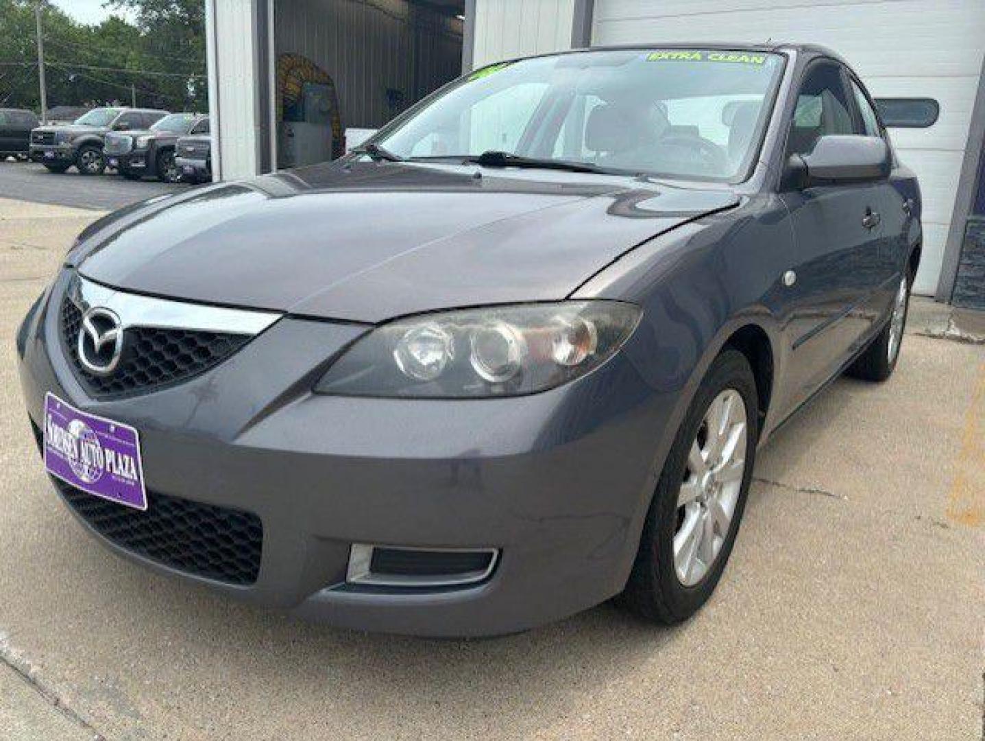 2008 GRAY MAZDA 3 I (JM1BK32F581) with an 2.0L engine, Automatic transmission, located at 1100 W. Sheridan Ave., Shenandoah, 51601, (712) 246-1600, 40.765678, -95.388817 - Photo#0