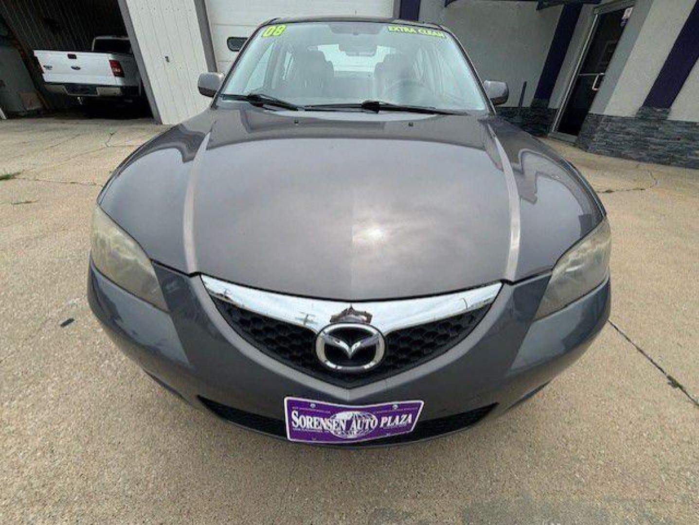 2008 GRAY MAZDA 3 I (JM1BK32F581) with an 2.0L engine, Automatic transmission, located at 1100 W. Sheridan Ave., Shenandoah, 51601, (712) 246-1600, 40.765678, -95.388817 - Photo#6