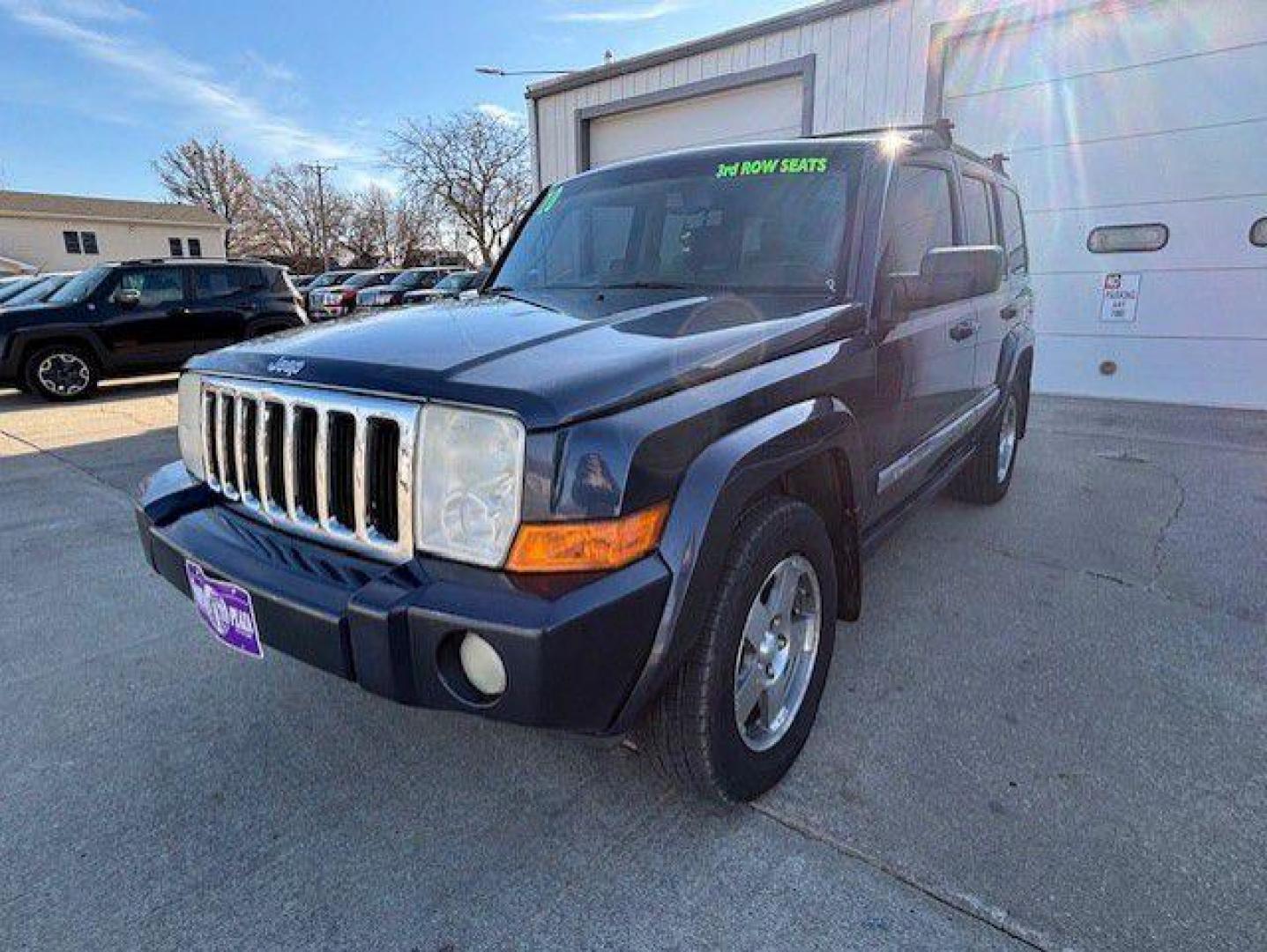 2010 BLUE JEEP COMMANDER SPORT (1J4RG4GK5AC) with an 3.7L engine, Automatic transmission, located at 1100 W. Sheridan Ave., Shenandoah, 51601, (712) 246-1600, 40.765678, -95.388817 - Photo#0