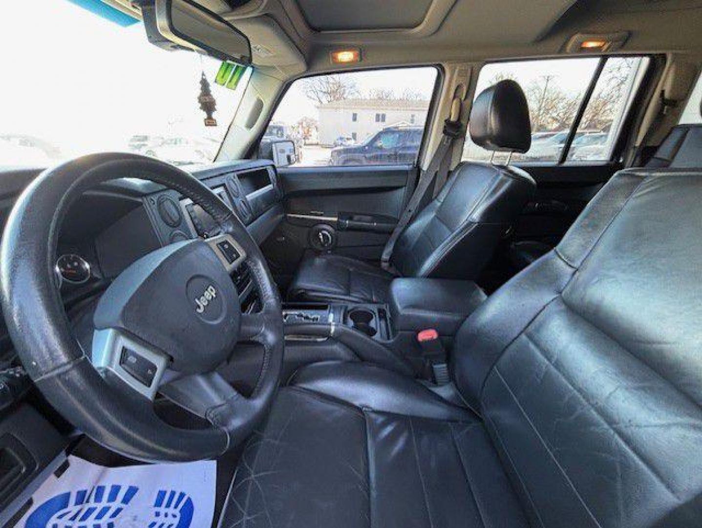 2010 BLUE JEEP COMMANDER SPORT (1J4RG4GK5AC) with an 3.7L engine, Automatic transmission, located at 1100 W. Sheridan Ave., Shenandoah, 51601, (712) 246-1600, 40.765678, -95.388817 - Photo#2