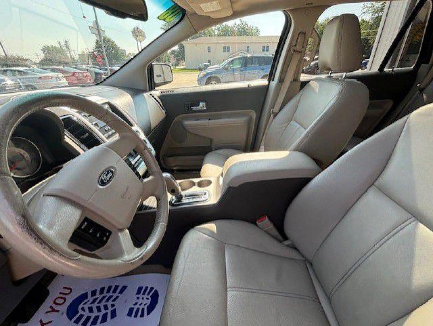 2008 MAROON FORD EDGE LIMITED (2FMDK49C18B) with an 3.5L engine, Automatic transmission, located at 1100 W. Sheridan Ave., Shenandoah, 51601, (712) 246-1600, 40.765678, -95.388817 - Photo#2