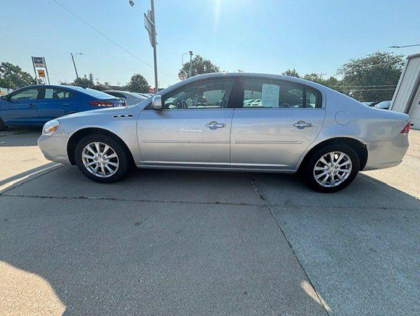 2009 SILVER BUICK LUCERNE CX (1G4HP57M59U) with an 3.9L engine, Automatic transmission, located at 1100 W. Sheridan Ave., Shenandoah, 51601, (712) 246-1600, 40.765678, -95.388817 - Photo#1