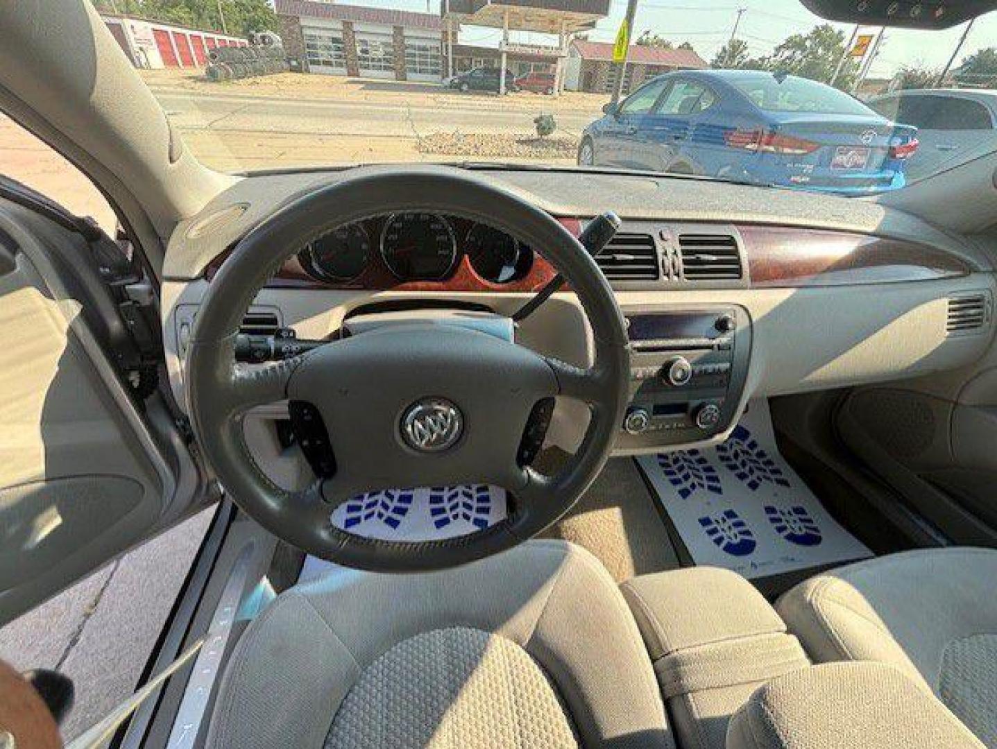 2009 SILVER BUICK LUCERNE CX (1G4HP57M59U) with an 3.9L engine, Automatic transmission, located at 1100 W. Sheridan Ave., Shenandoah, 51601, (712) 246-1600, 40.765678, -95.388817 - Photo#3