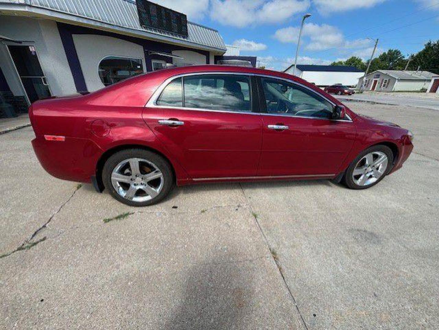 2012 RED CHEVROLET MALIBU 1LT (1G1ZC5E06CF) with an 2.4L engine, Automatic transmission, located at 1100 W. Sheridan Ave., Shenandoah, 51601, (712) 246-1600, 40.765678, -95.388817 - Photo#7