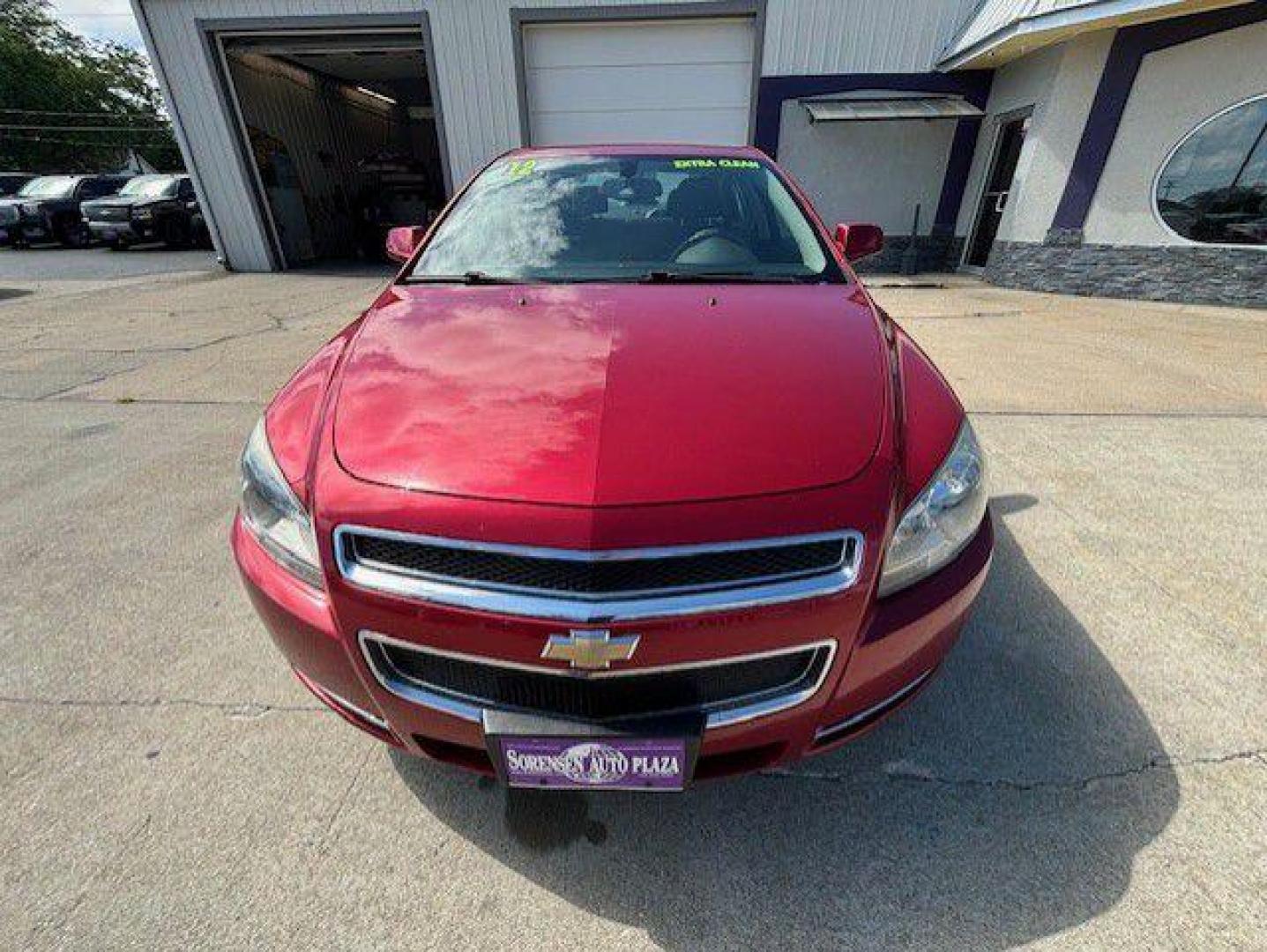 2012 RED CHEVROLET MALIBU 1LT (1G1ZC5E06CF) with an 2.4L engine, Automatic transmission, located at 1100 W. Sheridan Ave., Shenandoah, 51601, (712) 246-1600, 40.765678, -95.388817 - Photo#8