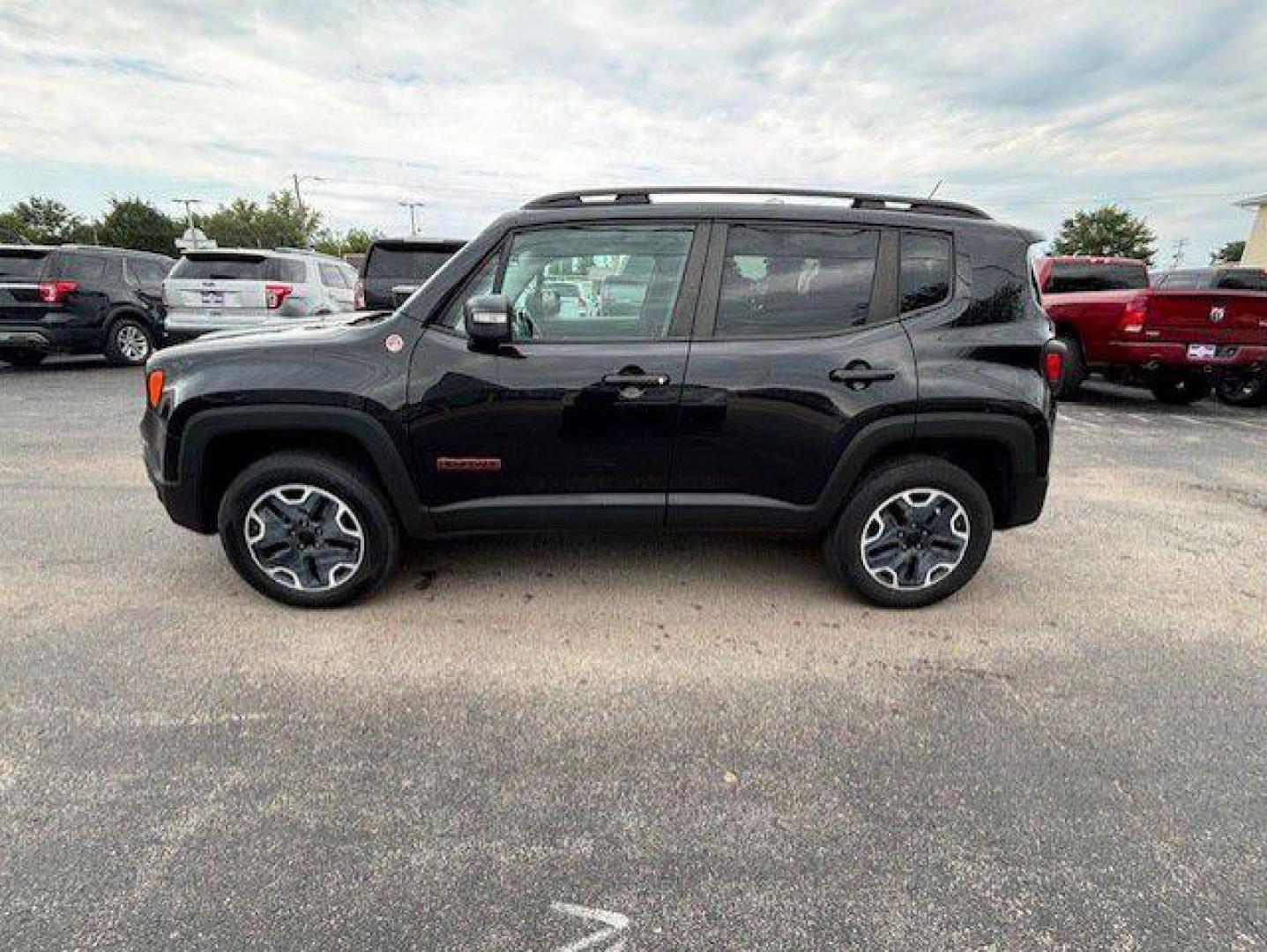 2016 BLACK JEEP RENEGADE TRAILHAWK (ZACCJBCT1GP) with an 2.4L engine, Automatic transmission, located at 1100 W. Sheridan Ave., Shenandoah, 51601, (712) 246-1600, 40.765678, -95.388817 - Photo#1