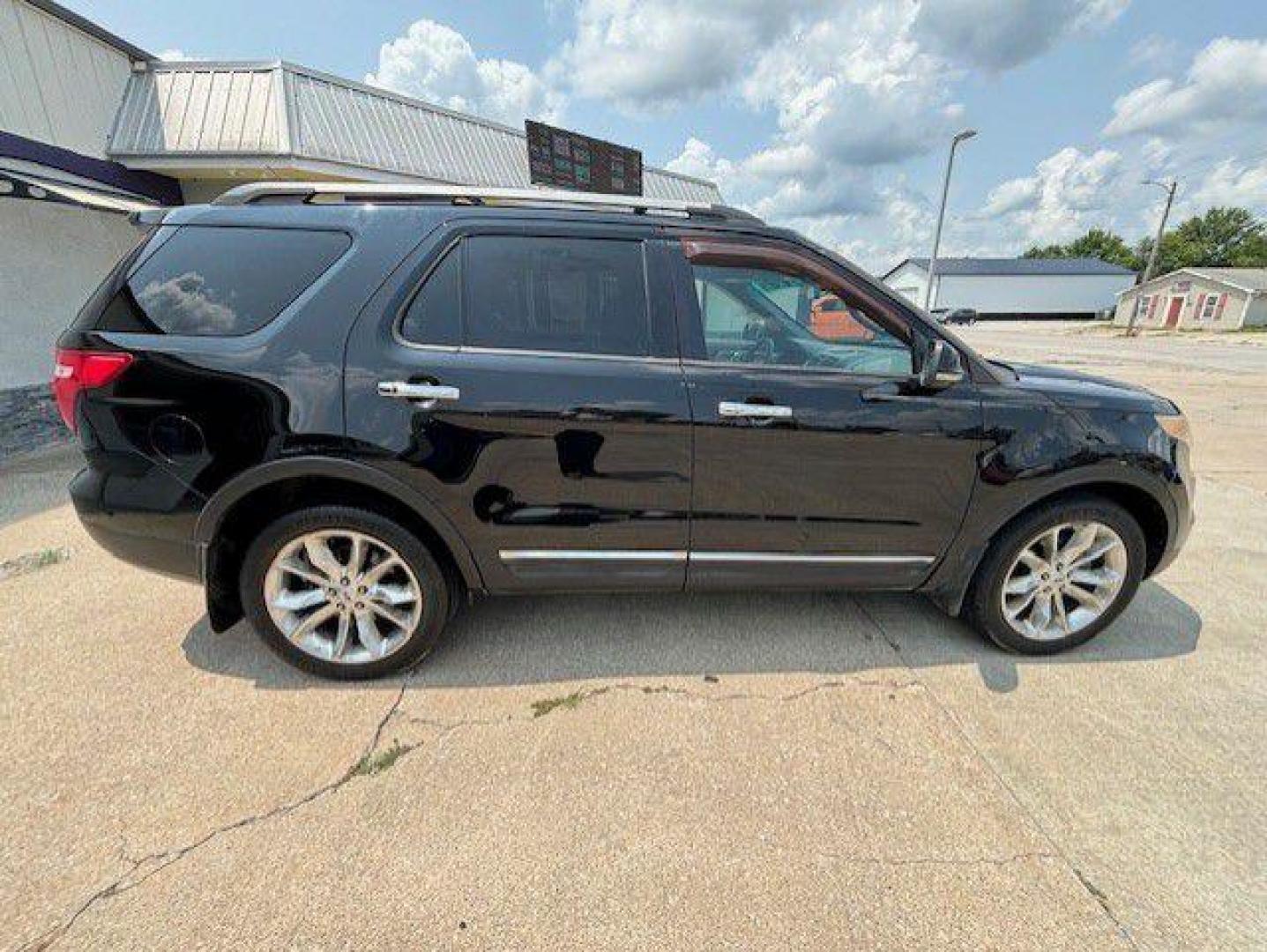 2012 BLACK FORD EXPLORER XLT (1FMHK8D84CG) with an 3.5L engine, Automatic transmission, located at 1100 W. Sheridan Ave., Shenandoah, 51601, (712) 246-1600, 40.765678, -95.388817 - Photo#7