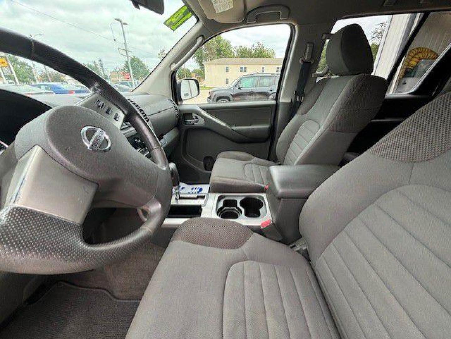 2010 RED NISSAN PATHFINDER S (5N1AR1NB3AC) with an 4.0L engine, Automatic transmission, located at 1100 W. Sheridan Ave., Shenandoah, 51601, (712) 246-1600, 40.765678, -95.388817 - Photo#2