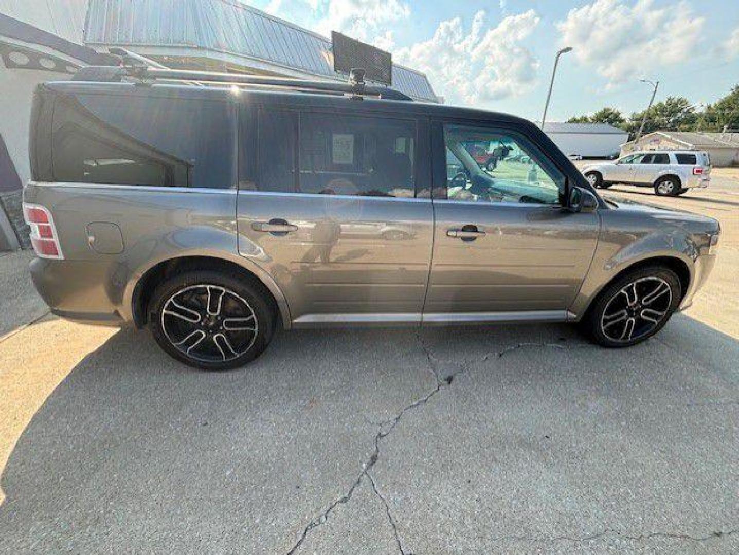 2013 GRAY FORD FLEX SEL (2FMGK5C89DB) with an 3.5L engine, Automatic transmission, located at 1100 W. Sheridan Ave., Shenandoah, 51601, (712) 246-1600, 40.765678, -95.388817 - Photo#8