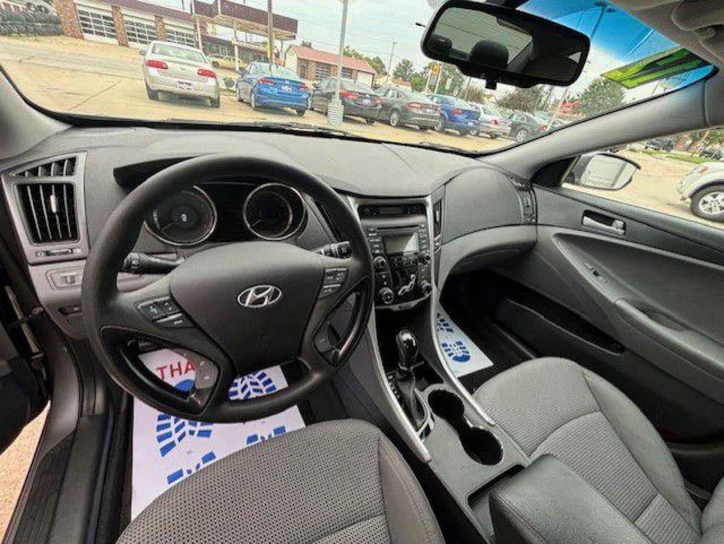 2012 GRAY HYUNDAI SONATA GLS (5NPEB4AC1CH) with an 2.4L engine, Automatic transmission, located at 1100 W. Sheridan Ave., Shenandoah, 51601, (712) 246-1600, 40.765678, -95.388817 - Photo#3