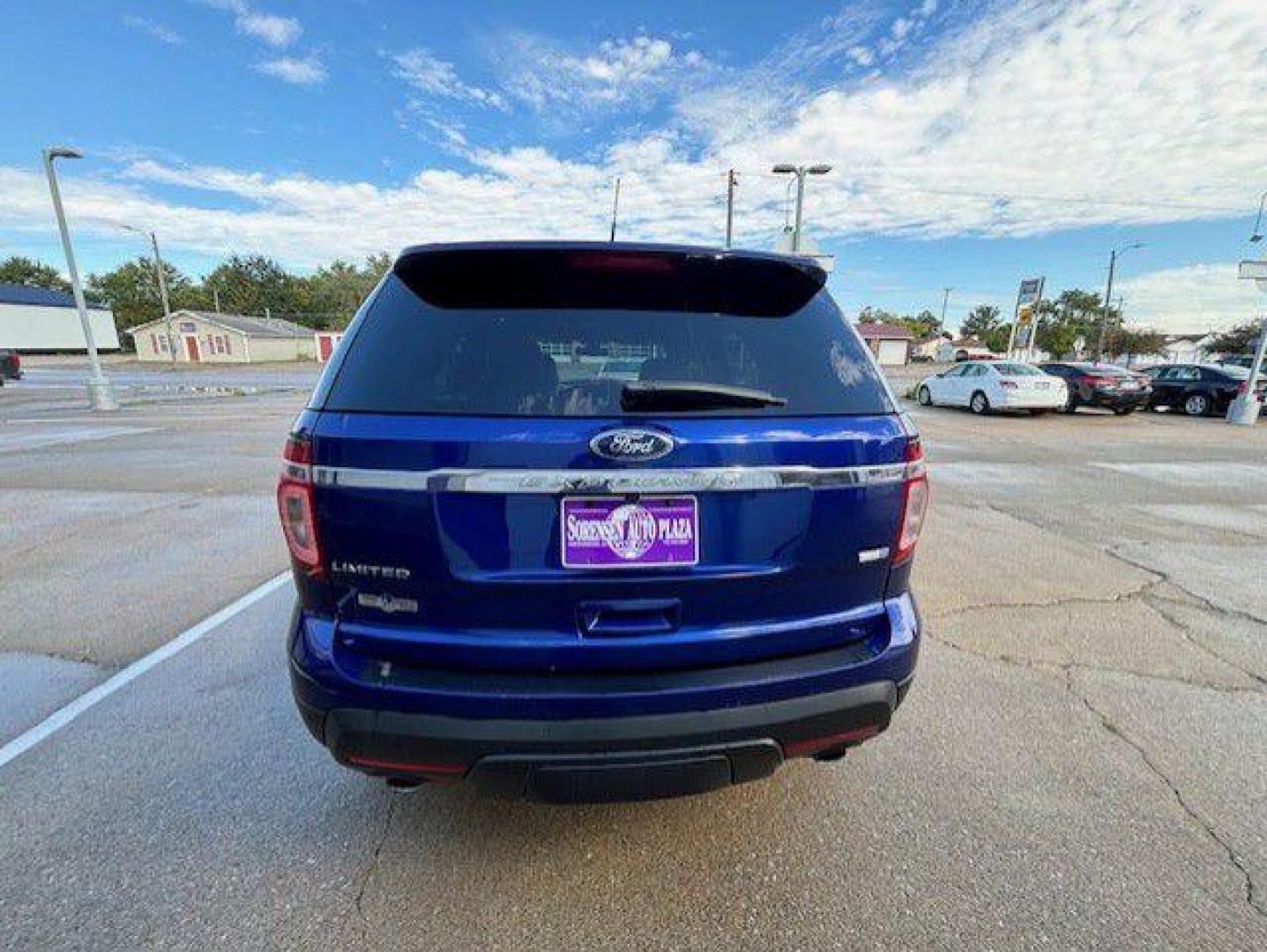 2015 BLUE FORD EXPLORER LIMITED (1FM5K8F80FG) with an 3.5L engine, Automatic transmission, located at 1100 W. Sheridan Ave., Shenandoah, 51601, (712) 246-1600, 40.765678, -95.388817 - Photo#6