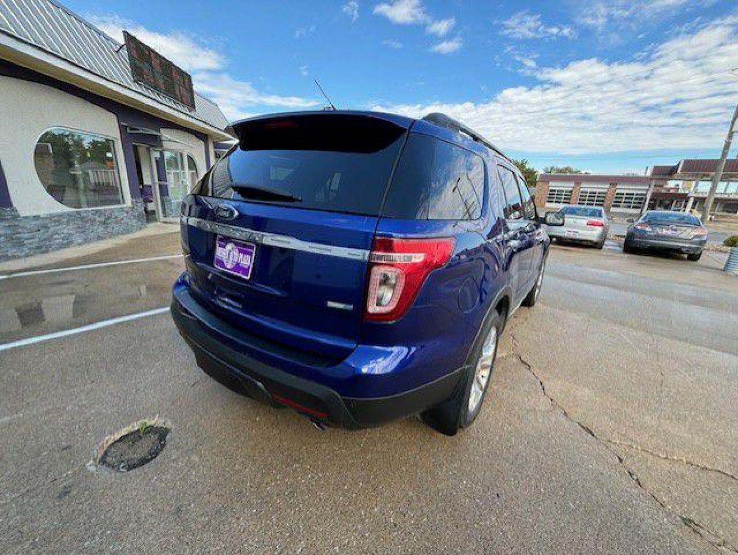 2015 BLUE FORD EXPLORER LIMITED (1FM5K8F80FG) with an 3.5L engine, Automatic transmission, located at 1100 W. Sheridan Ave., Shenandoah, 51601, (712) 246-1600, 40.765678, -95.388817 - Photo#7