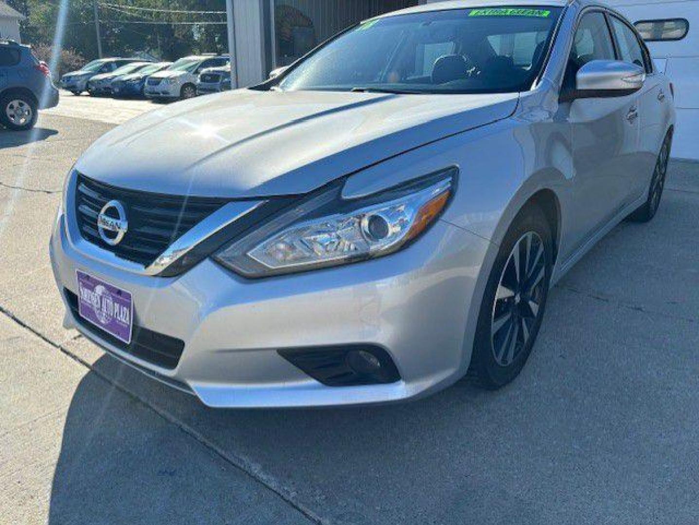 2018 SILVER NISSAN ALTIMA 2.5 (1N4AL3AP3JC) with an 2.5L engine, Continuously Variable transmission, located at 1100 W. Sheridan Ave., Shenandoah, 51601, (712) 246-1600, 40.765678, -95.388817 - Photo#0