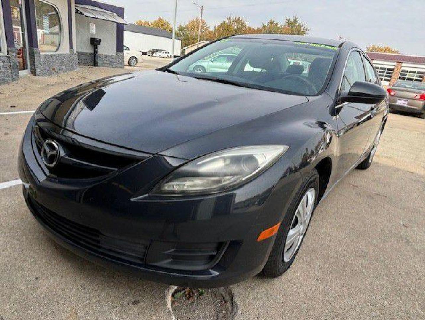 2013 GRAY MAZDA 6 SPORT (1YVHZ8BH0D5) with an 2.5L engine, Automatic transmission, located at 1100 W. Sheridan Ave., Shenandoah, 51601, (712) 246-1600, 40.765678, -95.388817 - Photo#0