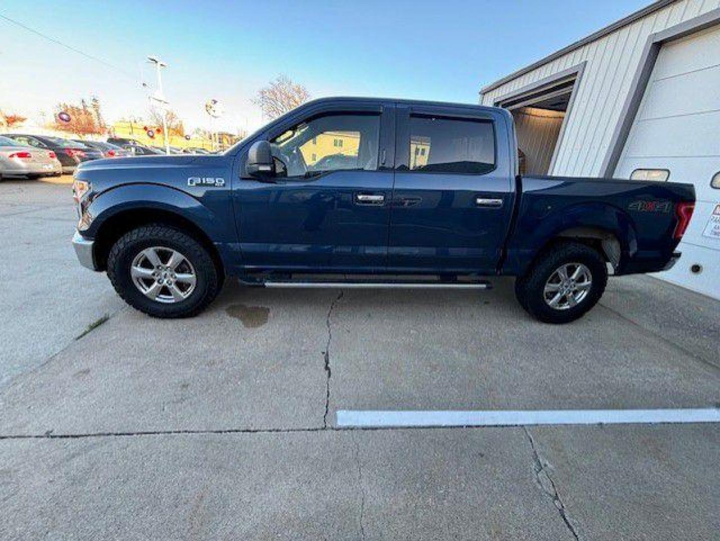 2016 BLUE FORD F150 SUPERCREW (1FTEW1EF1GK) with an 5.0L engine, Automatic transmission, located at 1100 W. Sheridan Ave., Shenandoah, 51601, (712) 246-1600, 40.765678, -95.388817 - Photo#1