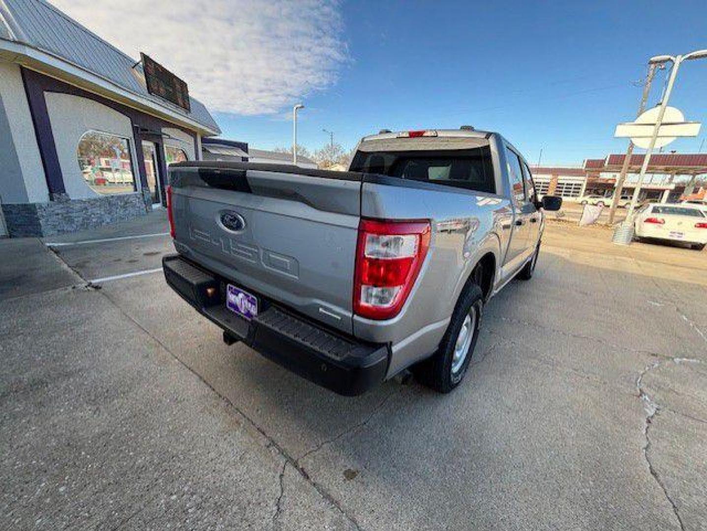 2021 GRAY FORD F150 SUPERCREW (1FTEW1EP2MK) with an 2.7L engine, Automatic transmission, located at 1100 W. Sheridan Ave., Shenandoah, 51601, (712) 246-1600, 40.765678, -95.388817 - Photo#6