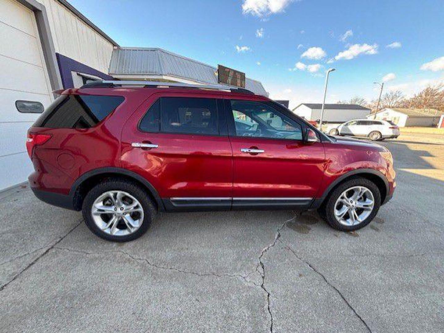 2013 RED FORD EXPLORER LIMITED (1FM5K8F82DG) with an 3.5L engine, Automatic transmission, located at 1100 W. Sheridan Ave., Shenandoah, 51601, (712) 246-1600, 40.765678, -95.388817 - Photo#7