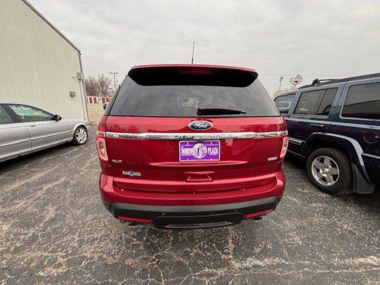 2015 RED FORD EXPLORER XLT (1FM5K8D88FG) with an 3.5L engine, Automatic transmission, located at 1100 W. Sheridan Ave., Shenandoah, 51601, (712) 246-1600, 40.765678, -95.388817 - Photo#6