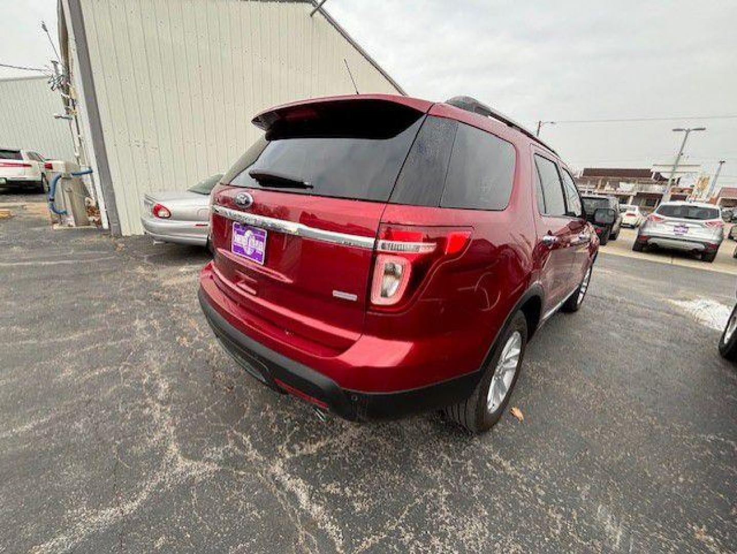 2015 RED FORD EXPLORER XLT (1FM5K8D88FG) with an 3.5L engine, Automatic transmission, located at 1100 W. Sheridan Ave., Shenandoah, 51601, (712) 246-1600, 40.765678, -95.388817 - Photo#7