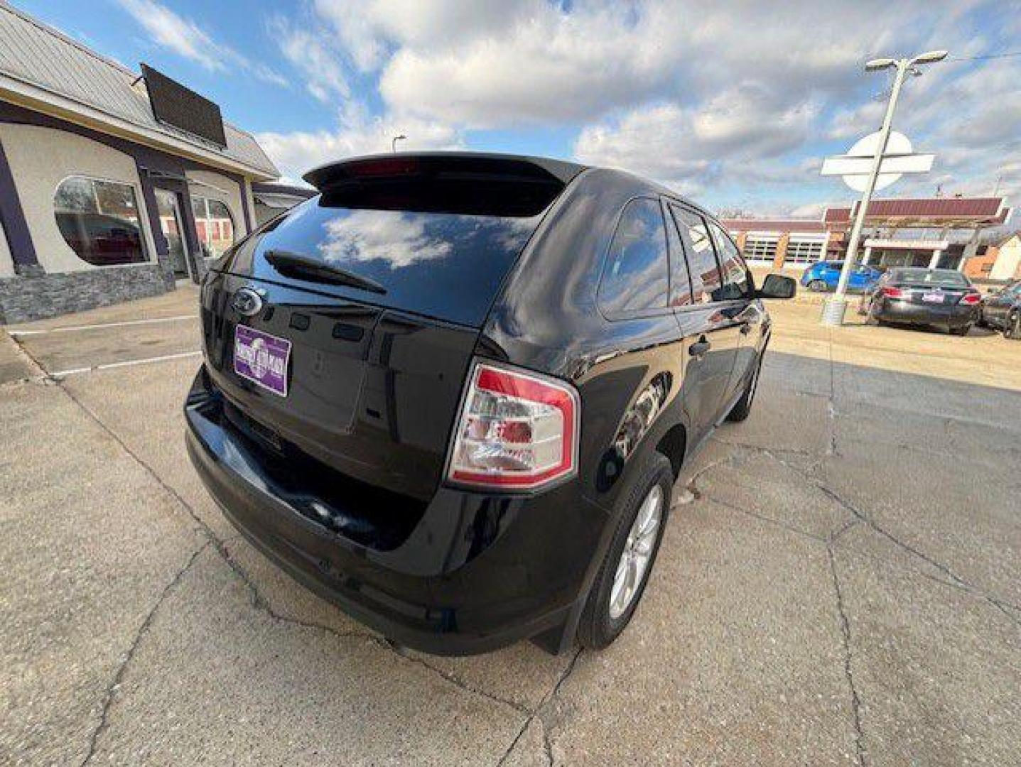 2008 BLACK FORD EDGE SE (2FMDK36C38B) with an 3.5L engine, Automatic transmission, located at 1100 W. Sheridan Ave., Shenandoah, 51601, (712) 246-1600, 40.765678, -95.388817 - Photo#6