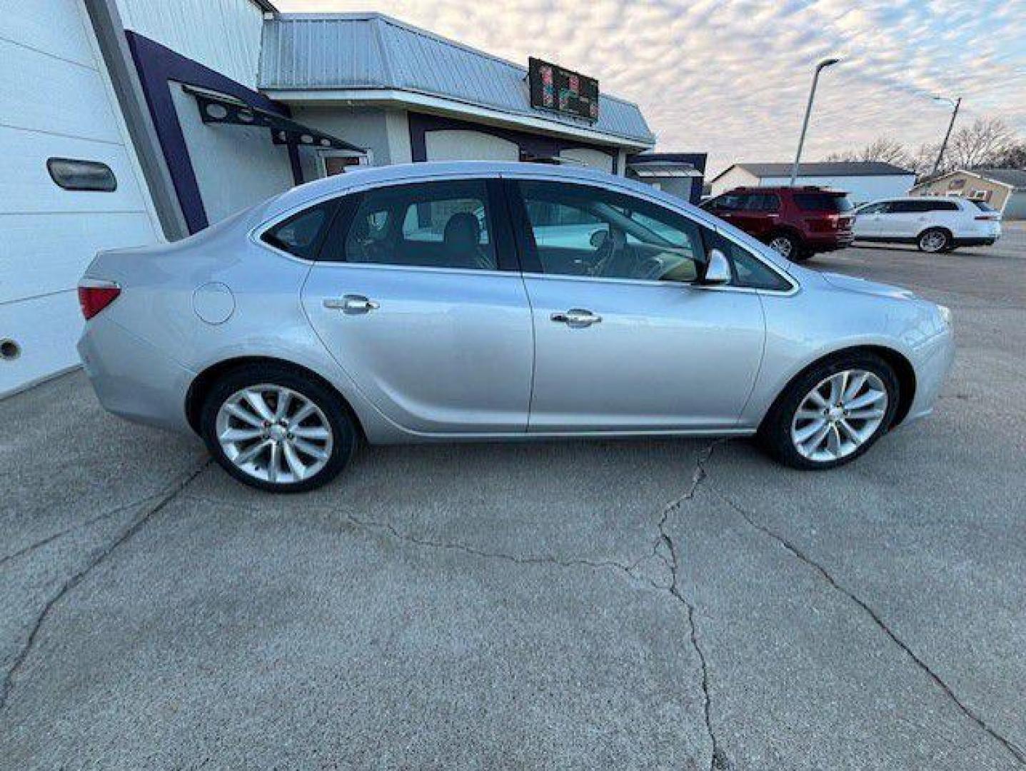 2015 SILVER BUICK VERANO (1G4PS5SK7F4) with an 2.4L engine, Automatic transmission, located at 1100 W. Sheridan Ave., Shenandoah, 51601, (712) 246-1600, 40.765678, -95.388817 - Photo#7