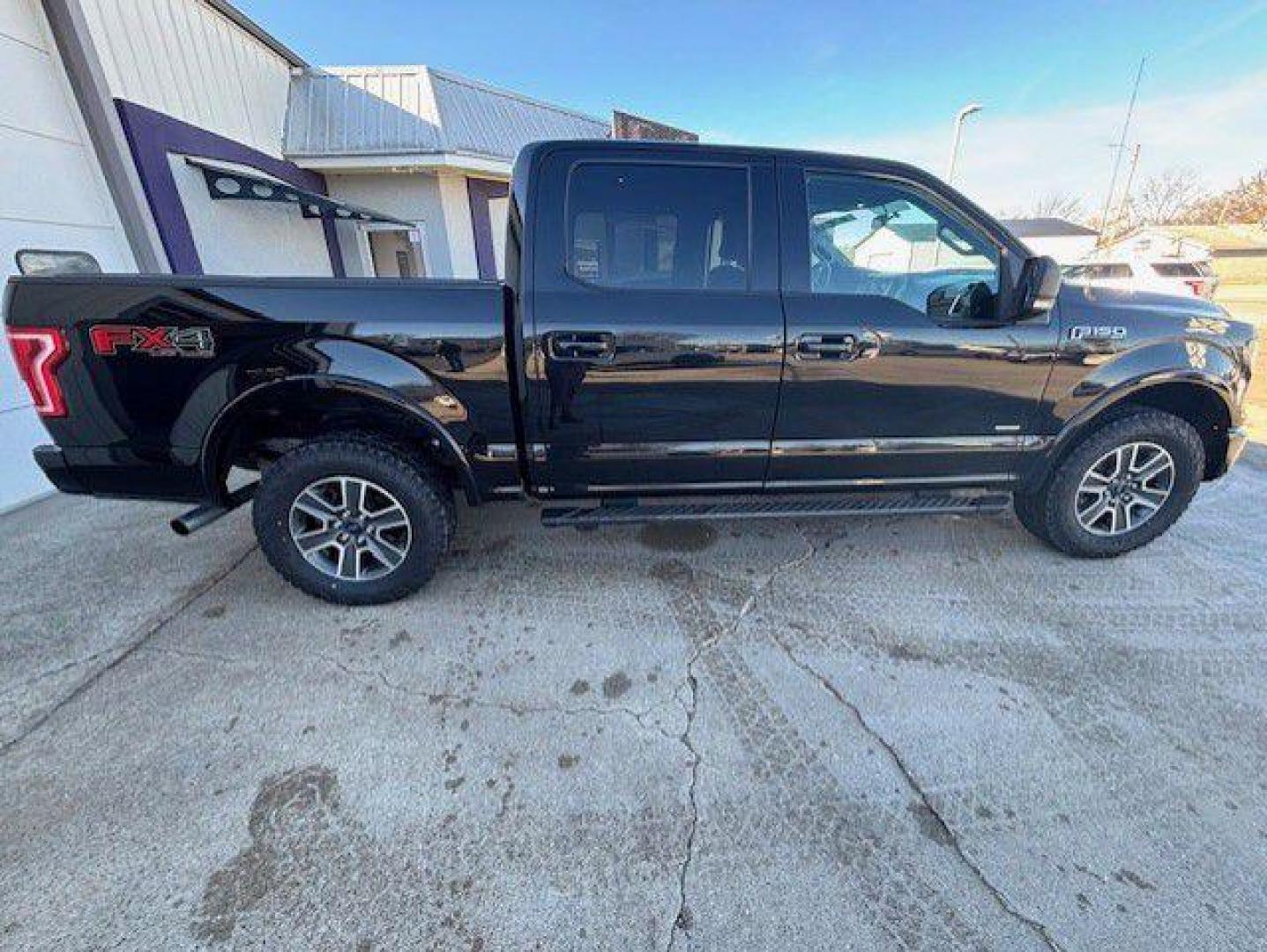 2016 BLACK FORD F150 SUPERCREW (1FTEW1EG7GK) with an 3.5L engine, Automatic transmission, located at 1100 W. Sheridan Ave., Shenandoah, 51601, (712) 246-1600, 40.765678, -95.388817 - Photo#7