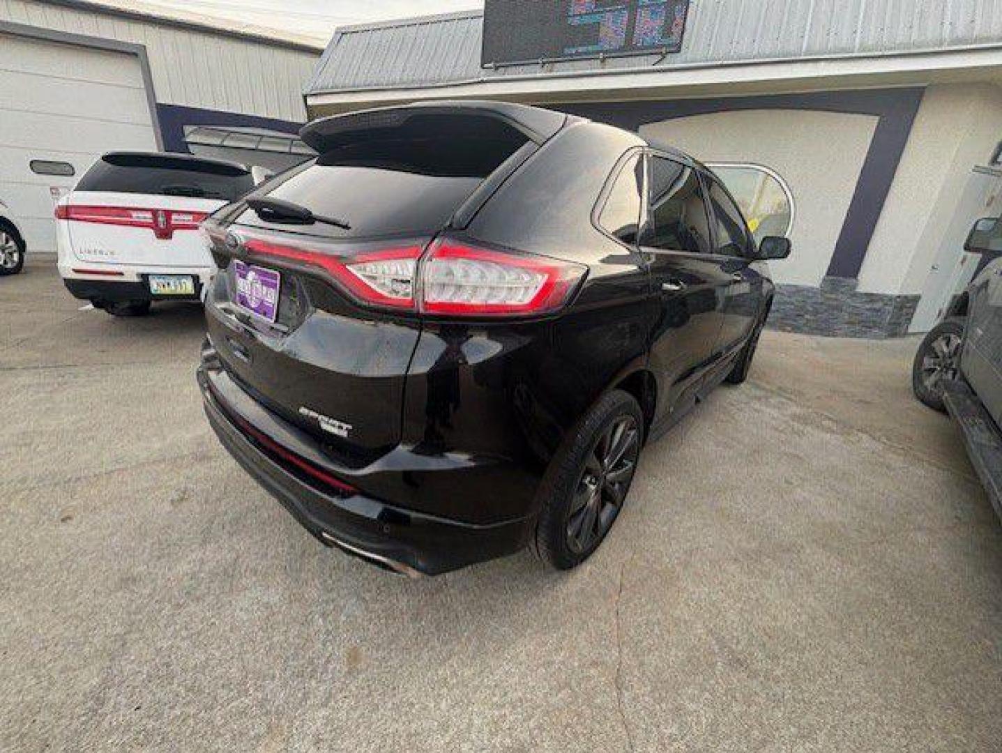 2015 BLACK FORD EDGE SPORT (2FMTK4AP5FB) with an 2.7L engine, Automatic transmission, located at 1100 W. Sheridan Ave., Shenandoah, 51601, (712) 246-1600, 40.765678, -95.388817 - Photo#6