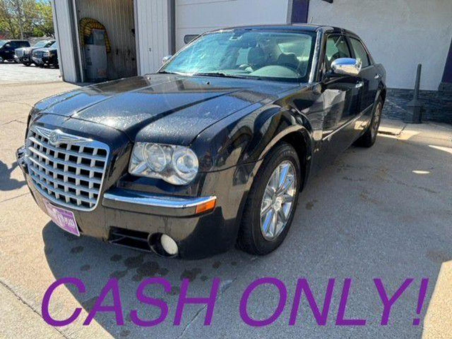 2008 BLACK CHRYSLER 300C (2C3KA63H38H) with an 5.7L engine, Automatic transmission, located at 1100 W. Sheridan Ave., Shenandoah, 51601, (712) 246-1600, 40.765678, -95.388817 - Photo#0