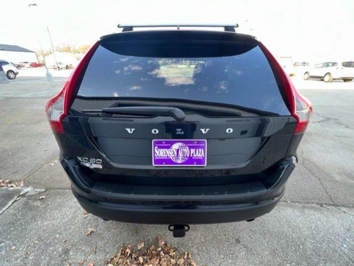 2011 BLACK VOLVO XC60 (YV4952DL6B2) with an 3.2L engine, Automatic transmission, located at 1100 W. Sheridan Ave., Shenandoah, 51601, (712) 246-1600, 40.765678, -95.388817 - Photo#8