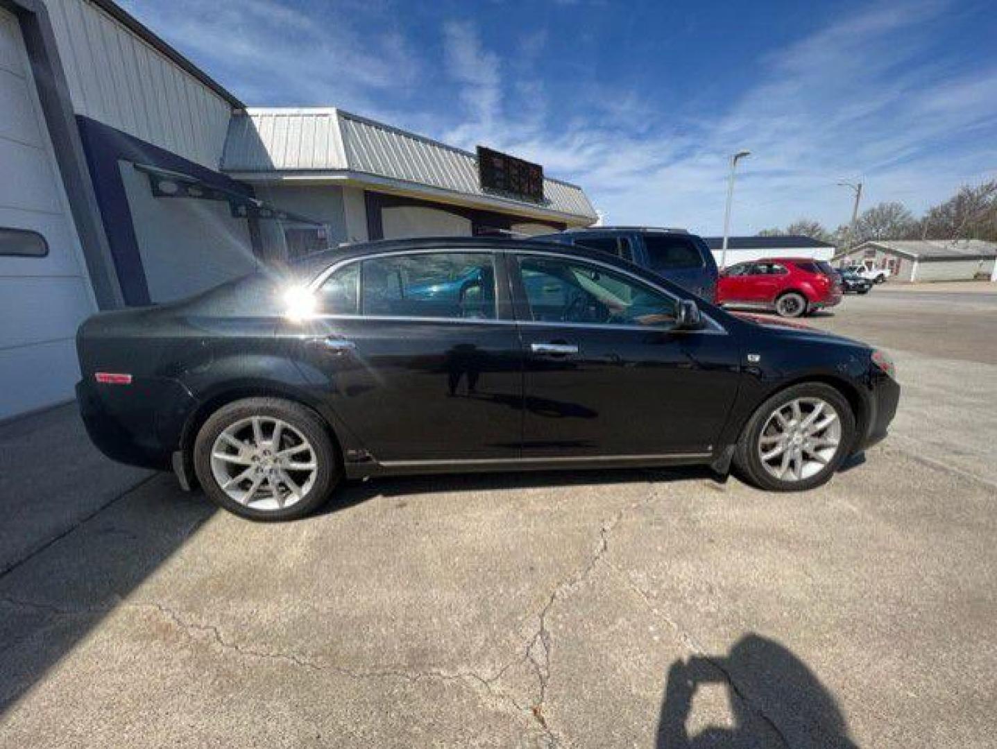 2008 BLACK CHEVROLET MALIBU LTZ (1G1ZK57708F) with an 3.6L engine, Automatic transmission, located at 1100 W. Sheridan Ave., Shenandoah, 51601, (712) 246-1600, 40.765678, -95.388817 - Photo#6