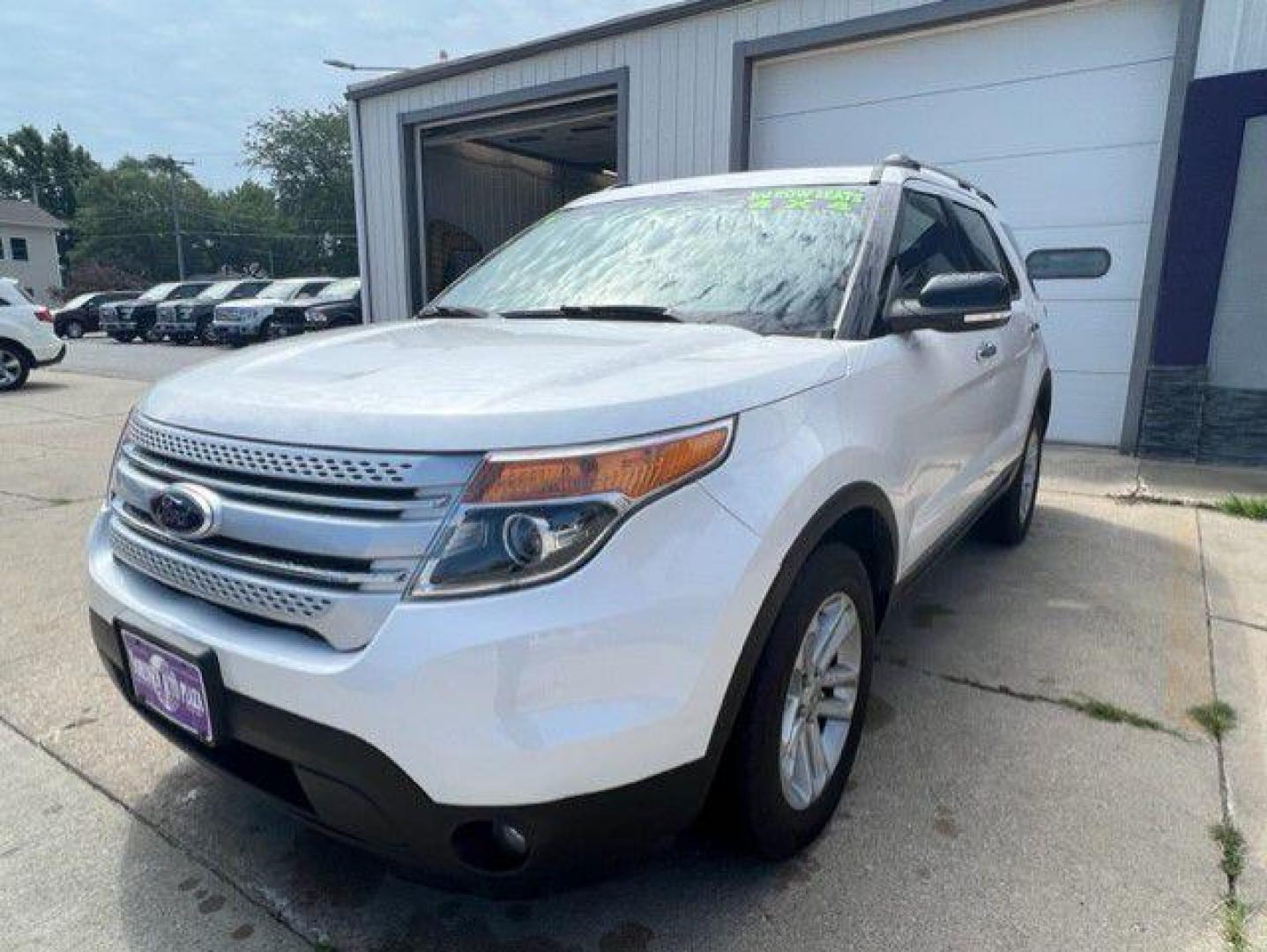 2014 WHITE FORD EXPLORER XLT (1FM5K8D83EG) with an 3.5L engine, Automatic transmission, located at 1100 W. Sheridan Ave., Shenandoah, 51601, (712) 246-1600, 40.765678, -95.388817 - Photo#0